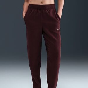 Burgundy Nike OneWomen's Therma-FIT Mid-Rise Fleece Pants